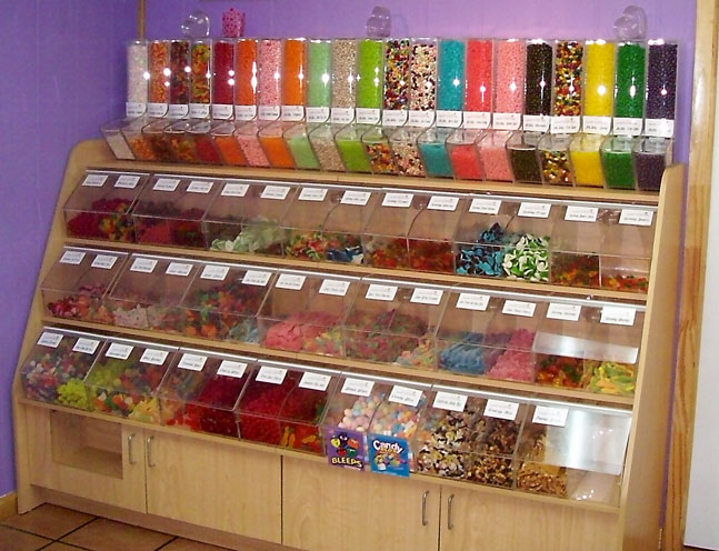 Candy Displays Budsnbloomsbackwallsm